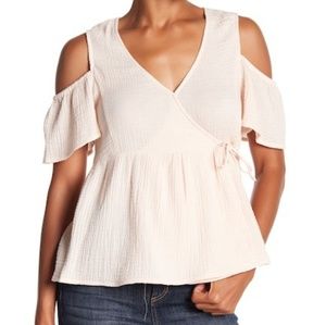 Lucky Brand Cold Shoulder Gauze Top in M